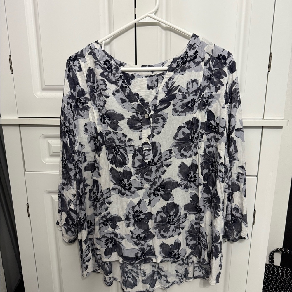 Monochrome Floral Women's Blouse